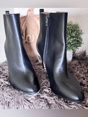 Coach Black Leather Women's Ankle Boot with Side Zip